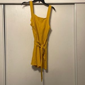 Yellow dress